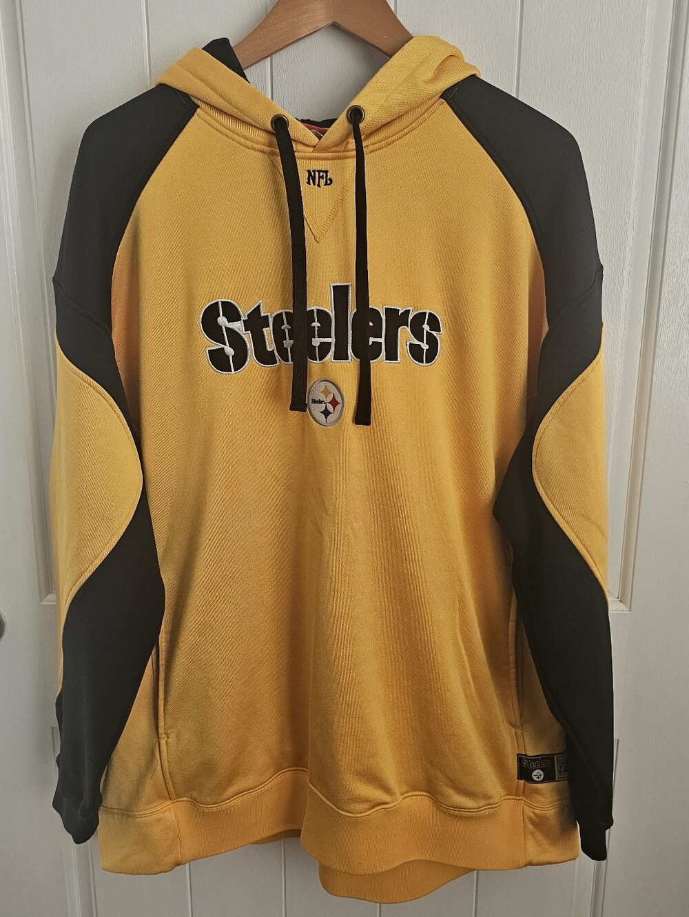 NFL PITTSBURG STEELERS Mens Hooded Pullover Long Sleeve Sweatshirt XL